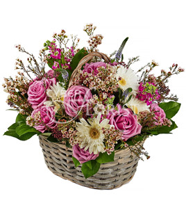 floral arrangement in a basket